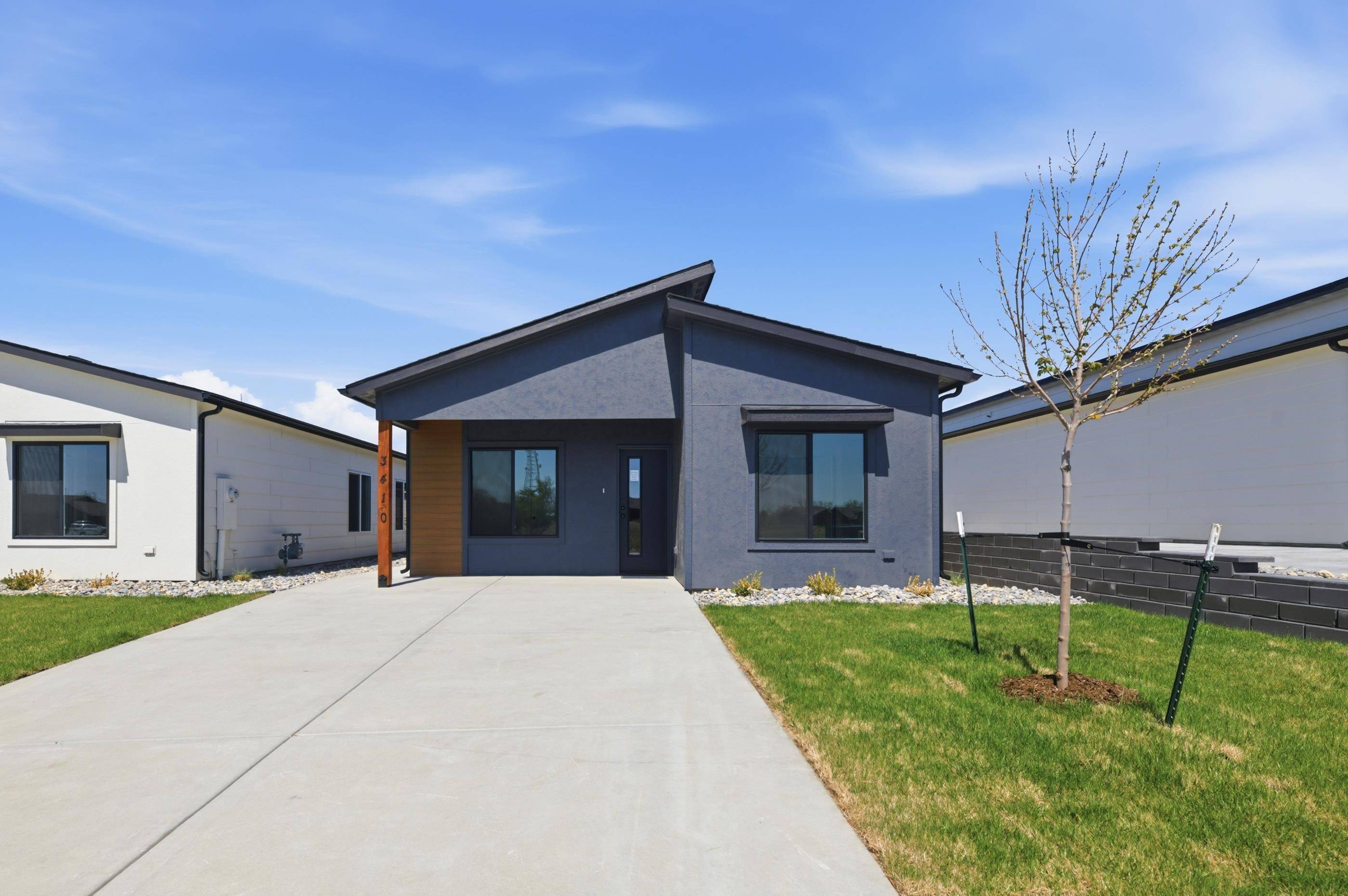 3422 E Thunder, Wichita, KS 67219