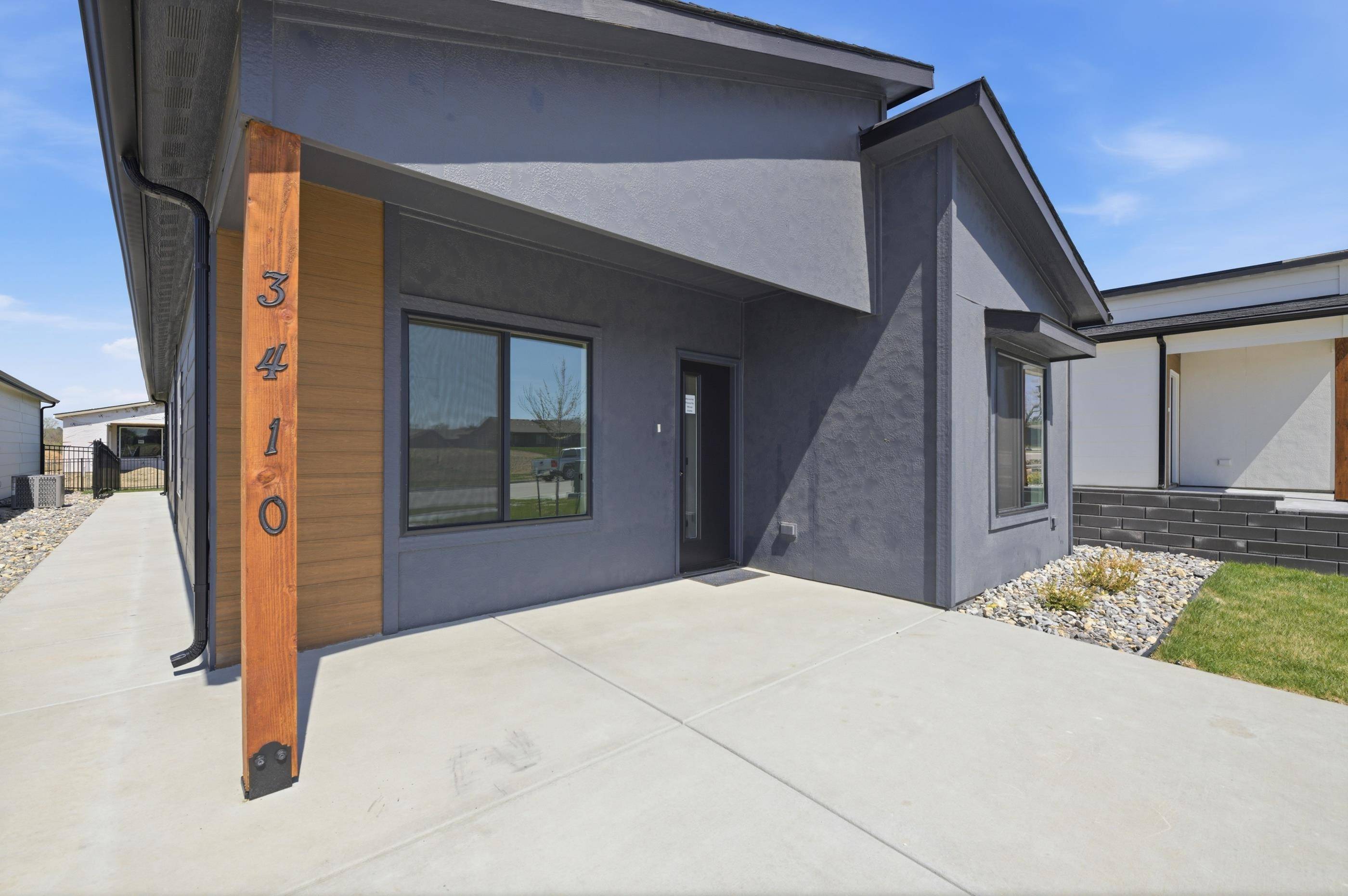 3422 E Thunder, Wichita, KS 67219
