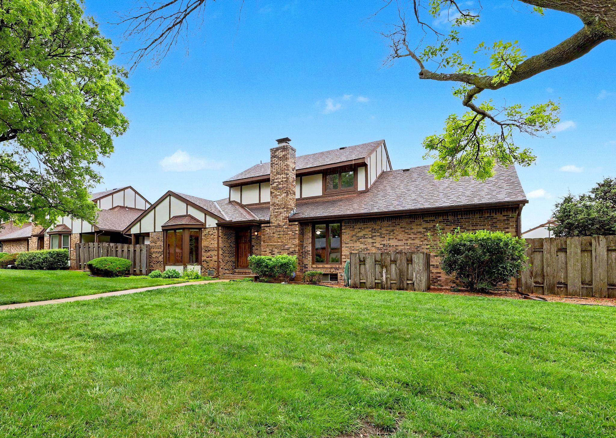 641 N Woodlawn #60, Wichita, KS 67208