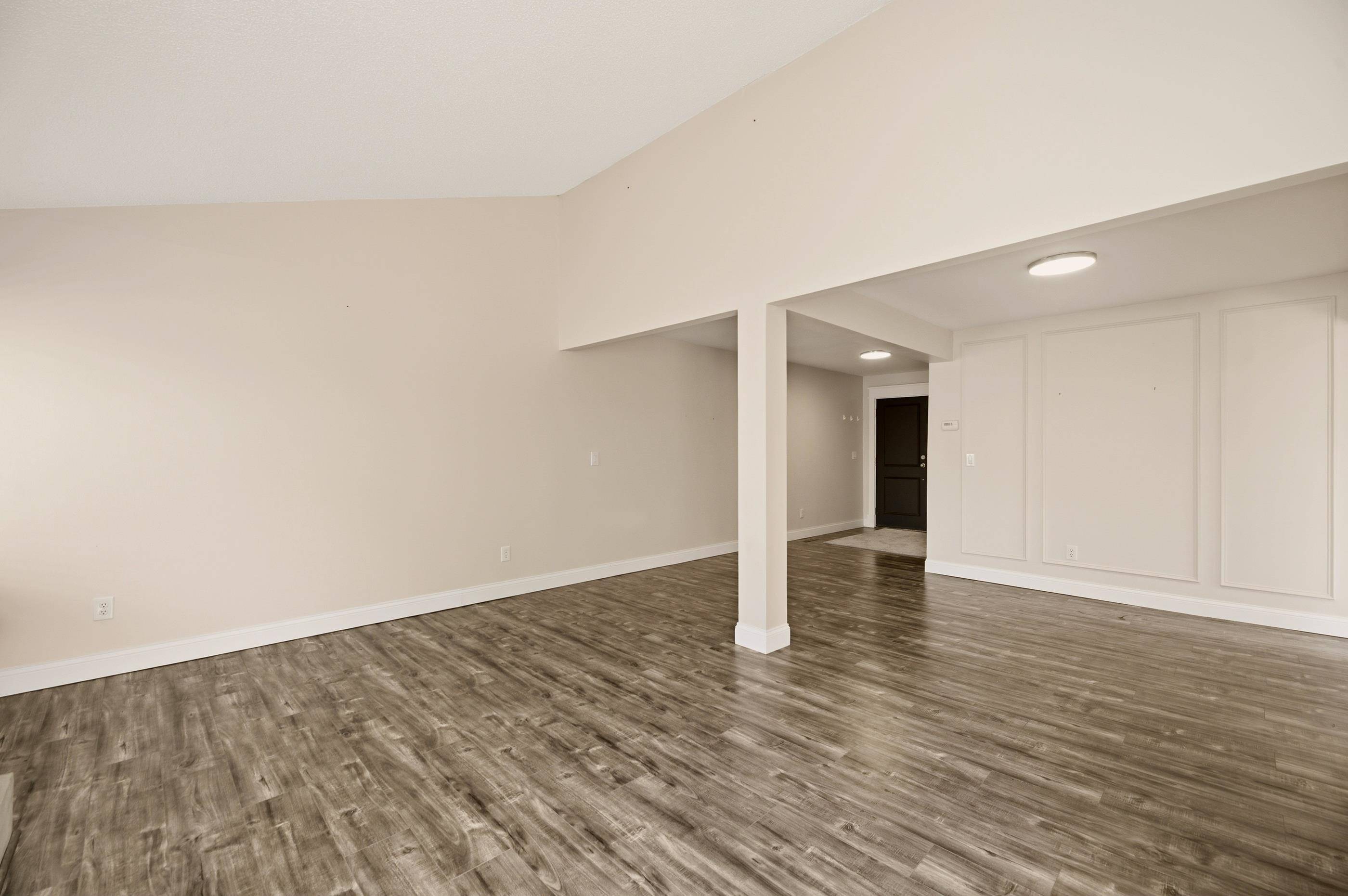 8201 E Harry St Apt 1001, Wichita, KS 67207