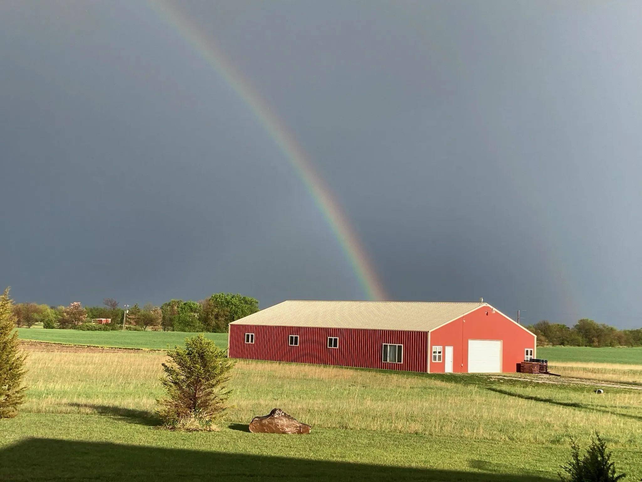 2100 N East Lake Rd, Newton, KS 67114