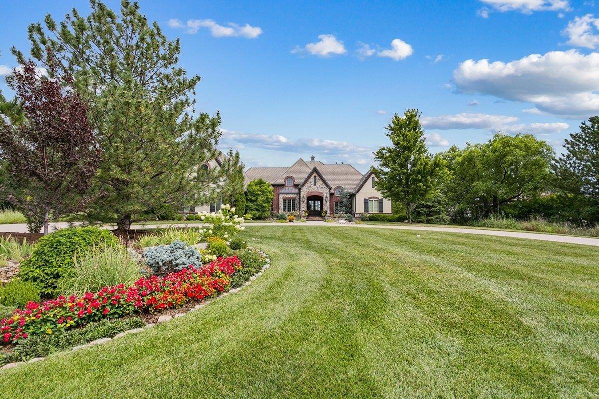 224 E Cedar Ridge Ct., Andover, KS 67002