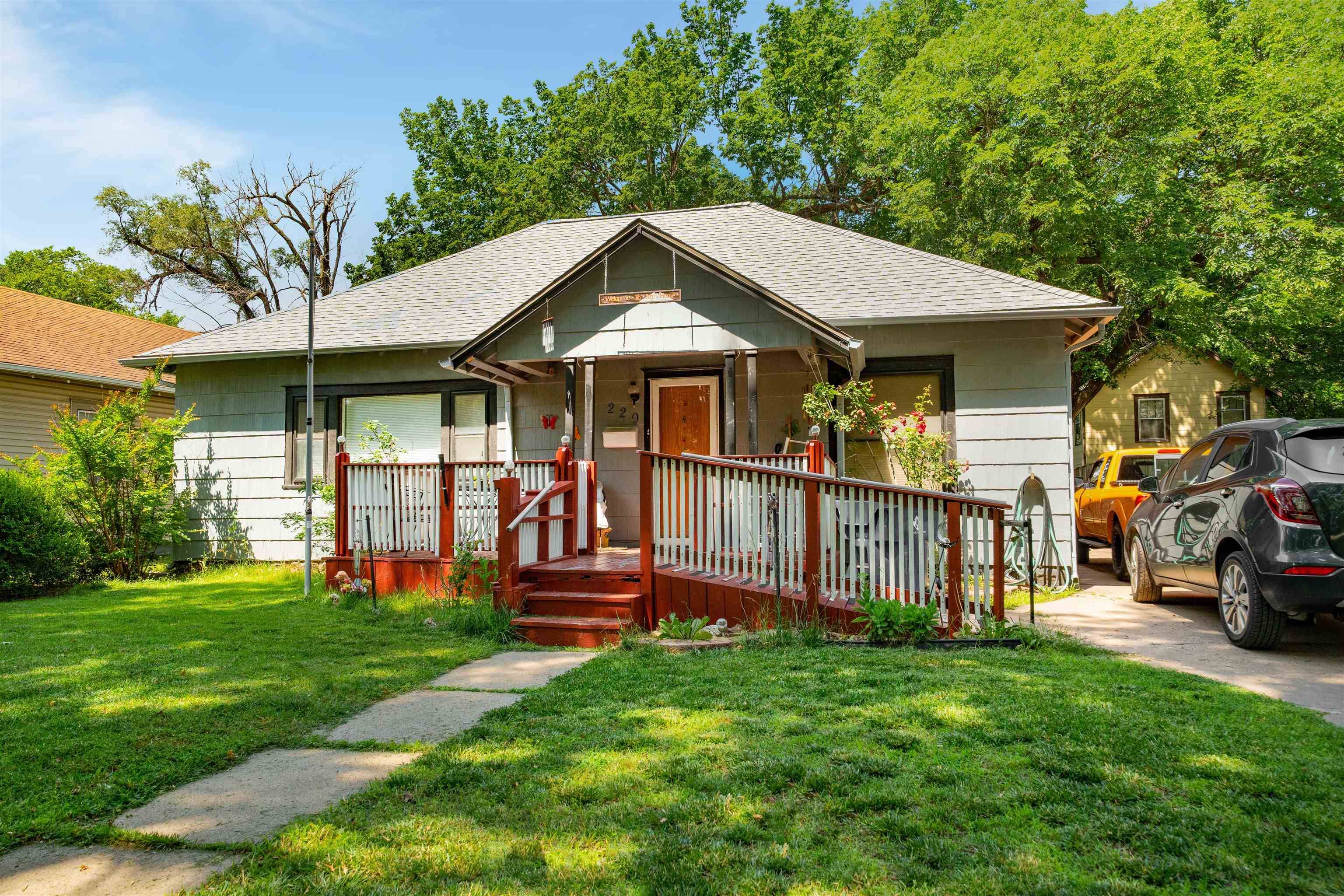 229 S Sedgwick St, Wichita, KS 67213