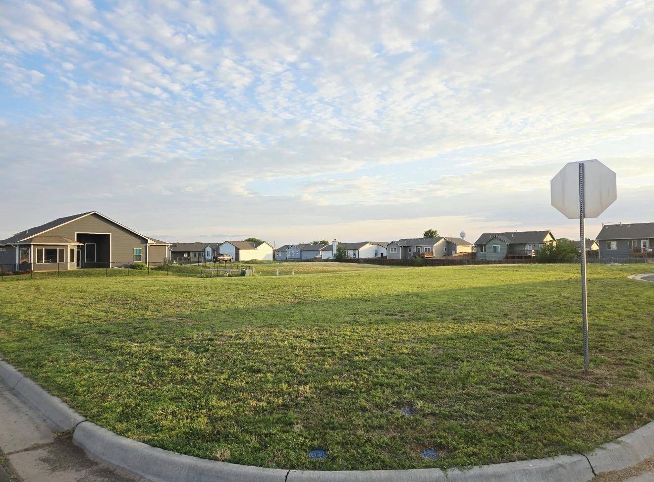LOT 46 BLOCK 1 CHISHOLM RIDGE ADD, Clearwater, KS 67026