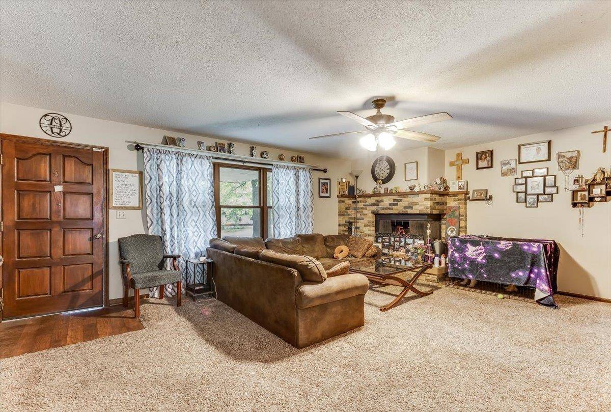 1603 Mound St., Winfield, KS 67156