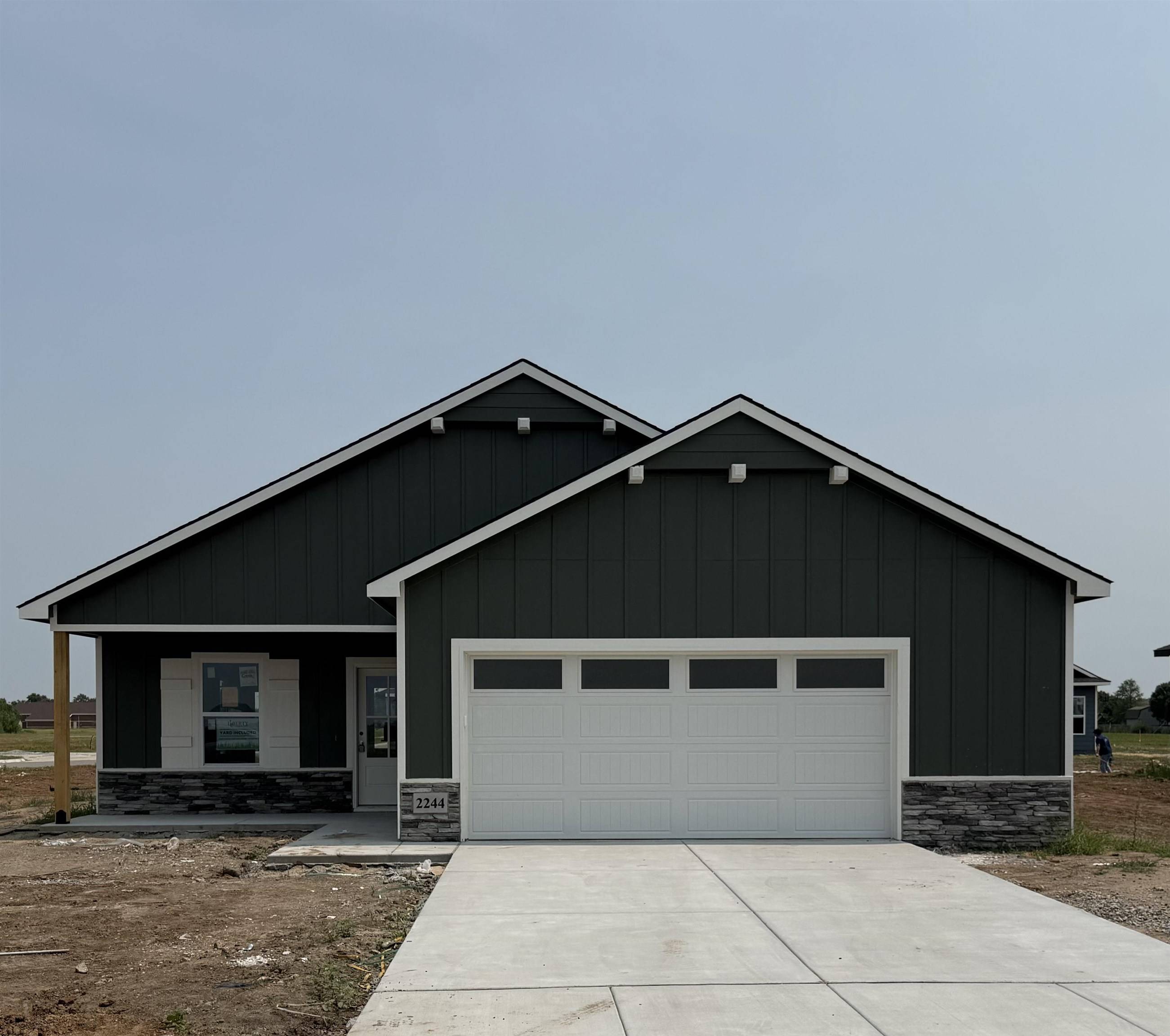 2244 S Colt Pl, Haysville, KS 67060
