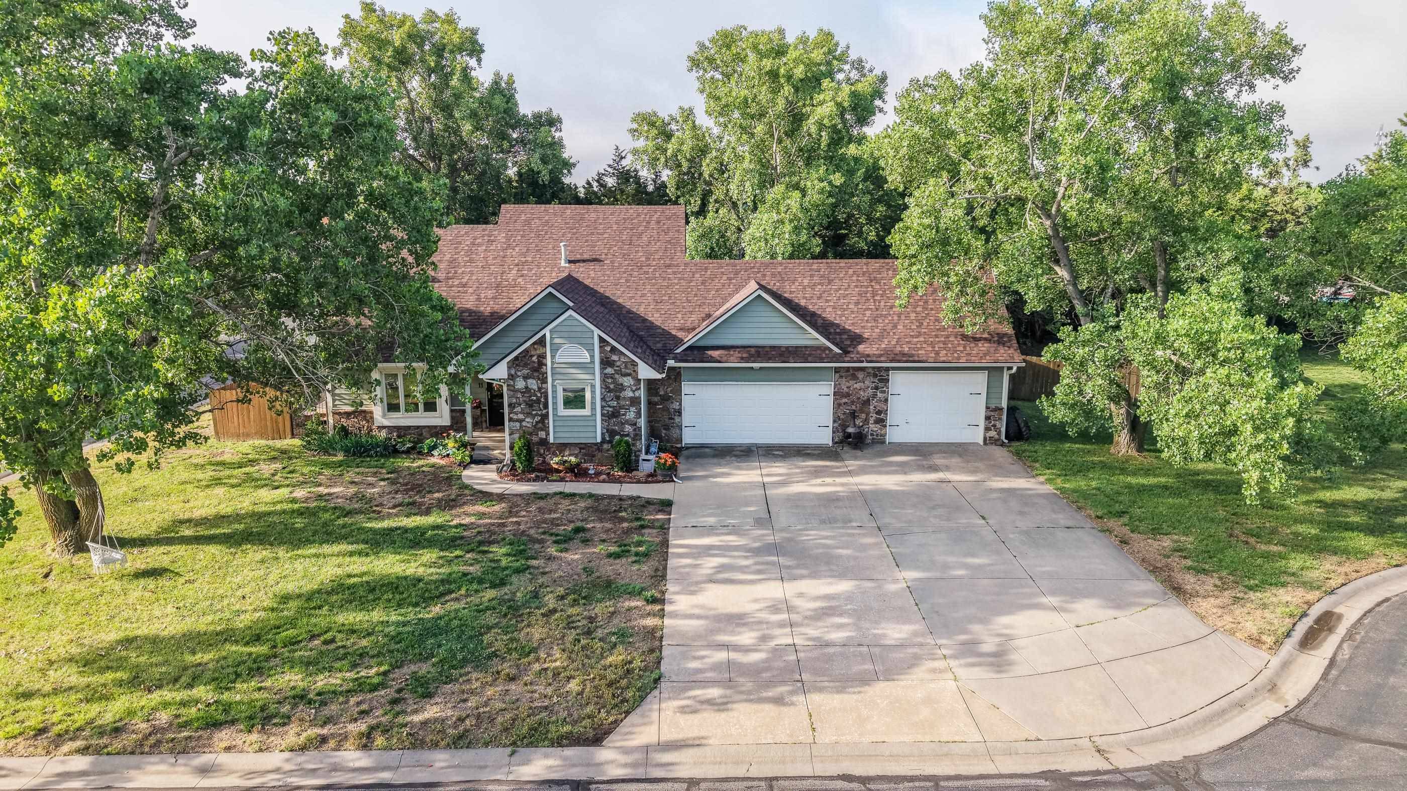 11 N Hopper Ct, Goddard, KS 67052