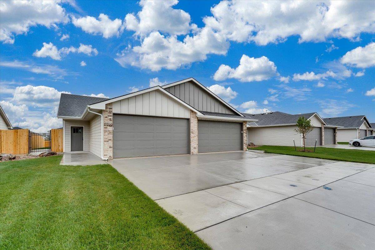 17018 W Lawson St, Wichita, KS 67052