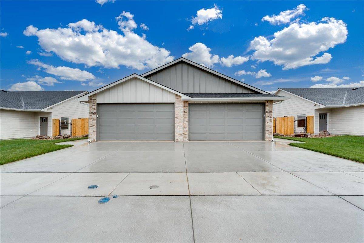 17018 W Lawson St, Wichita, KS 67052