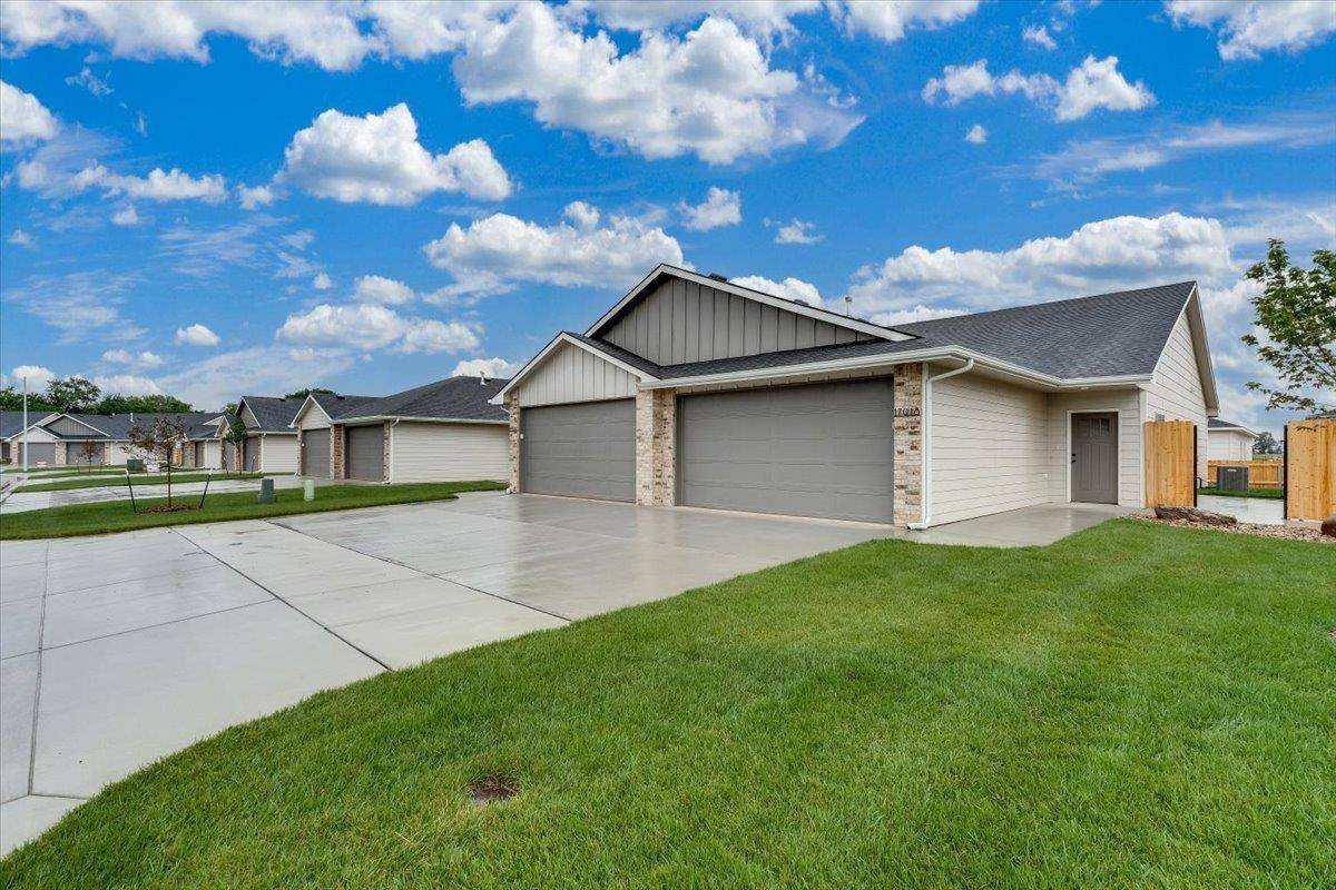 17018 W Lawson St, Wichita, KS 67052