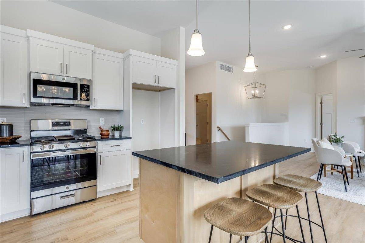 10411 W Graber Cir., Wichita, KS 67215