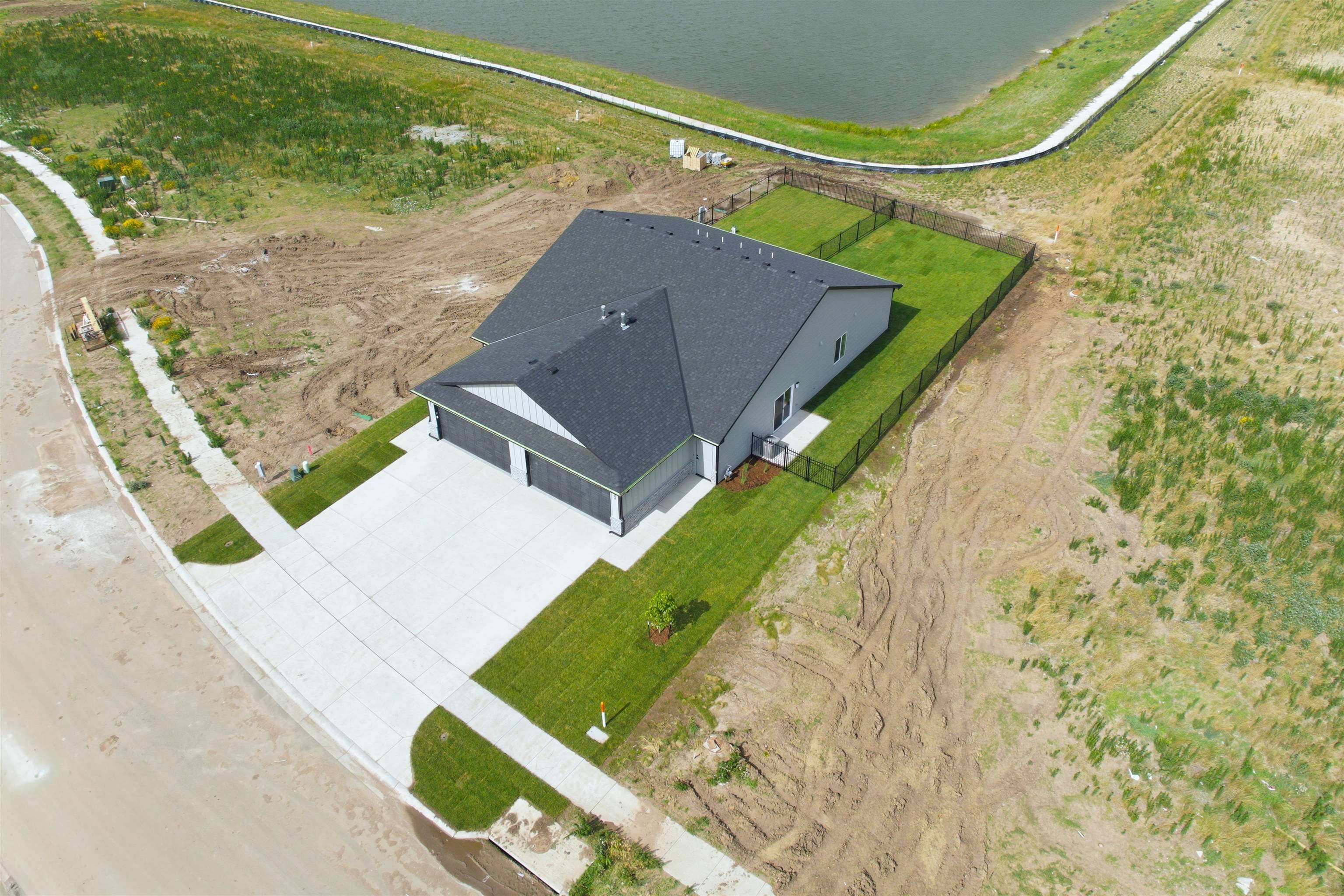 231 N Mendocino ct, Goddard, KS 67052