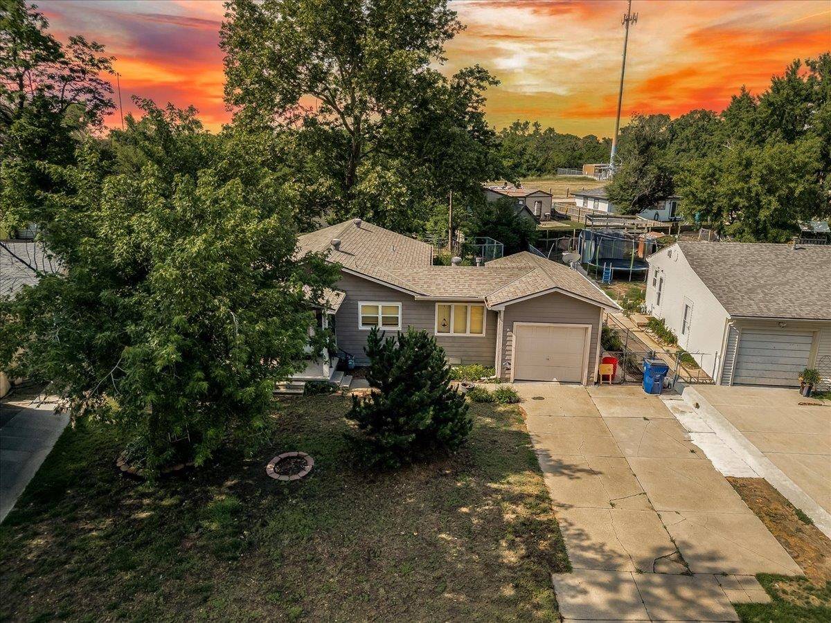3579 S Vine, Wichita, KS 67217