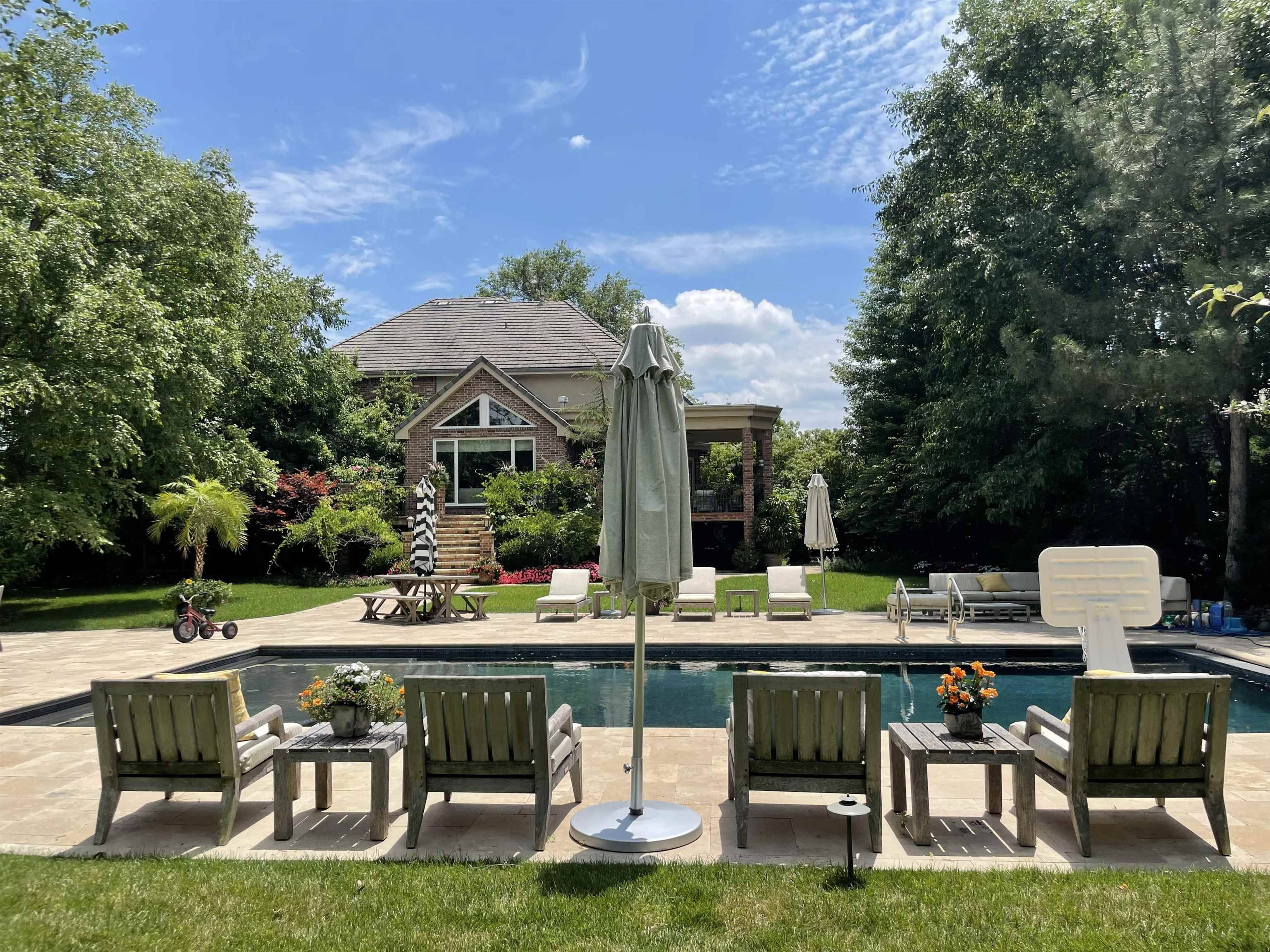 8304 E Bridlewood, Wichita, KS 67206