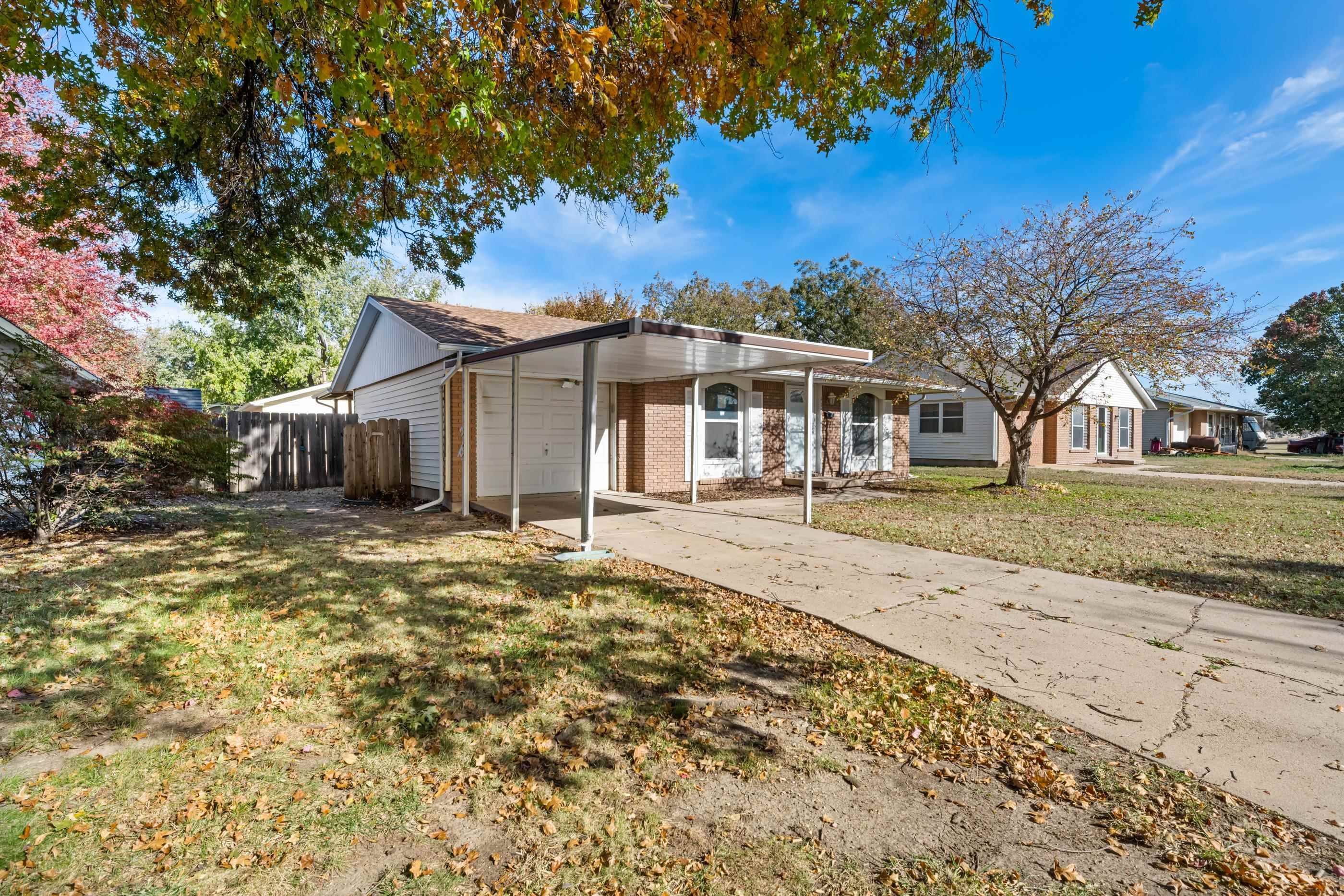 1111 E 7th St, Wellington, KS 67152
