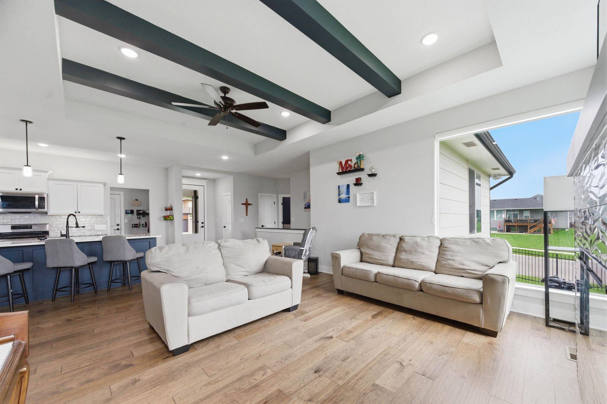 226 S Wellcrest Cir, Goddard, KS 67052