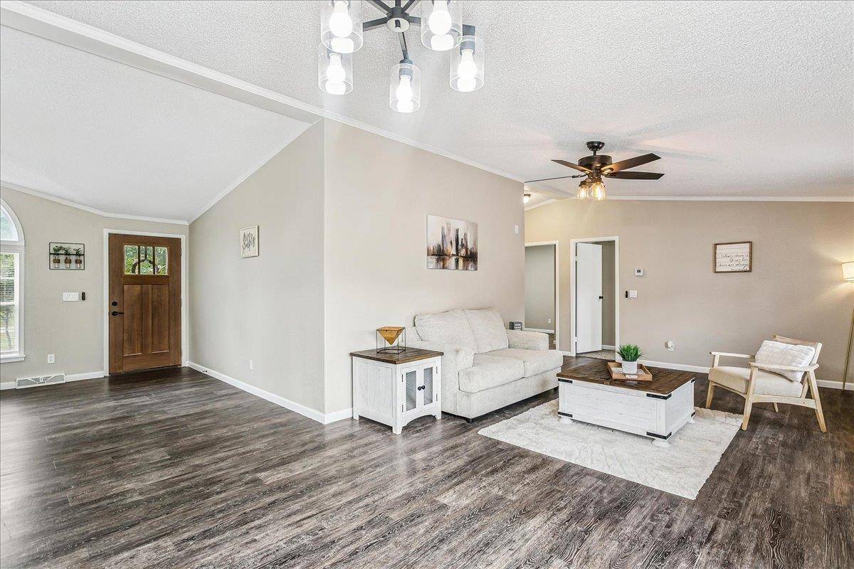 12788 SW 94th St, Andover, KS 67002