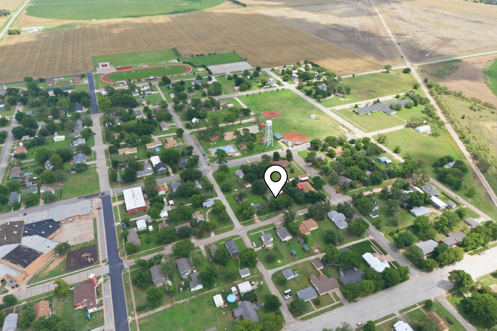 418 S Briarwood, Norwich, KS 67118