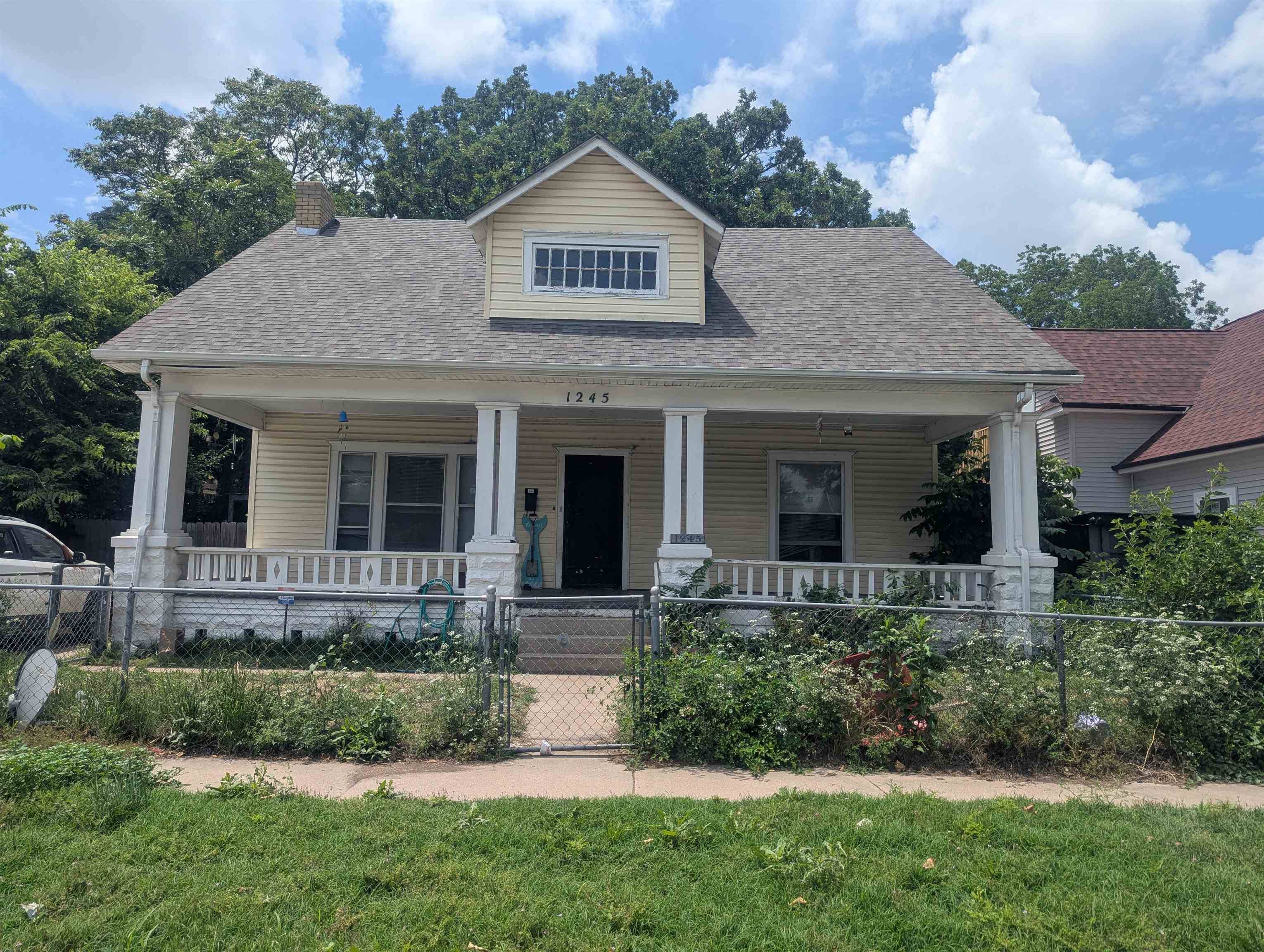 1245 S Main, Wichita, KS 67213
