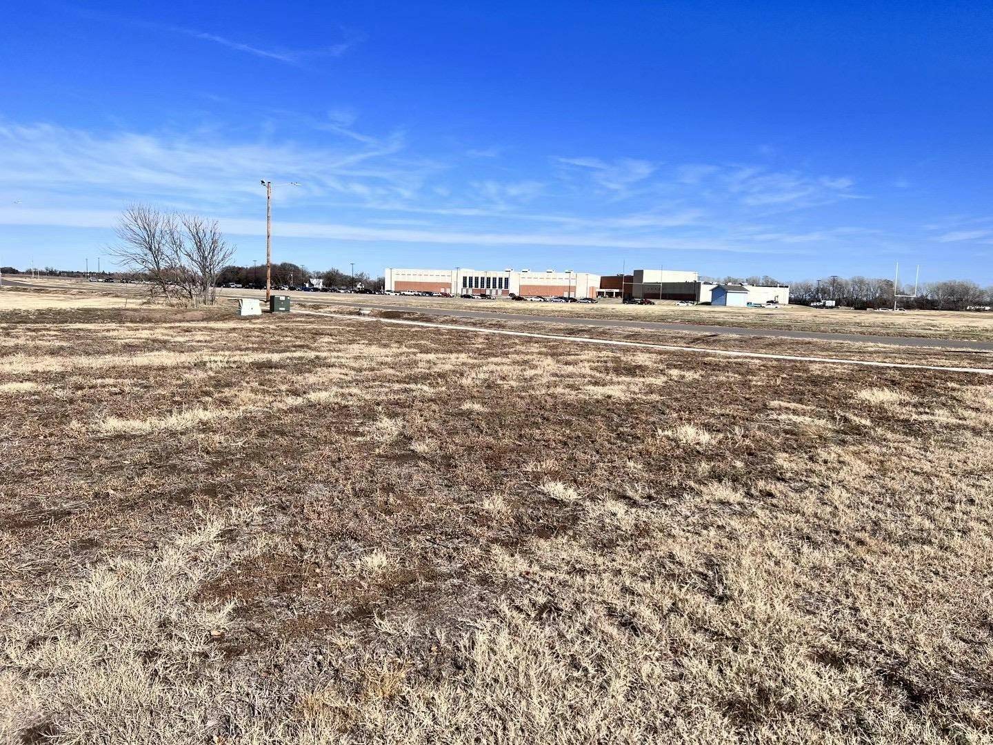 1212 E PARK GLEN STEET, Clearwater, KS 67026