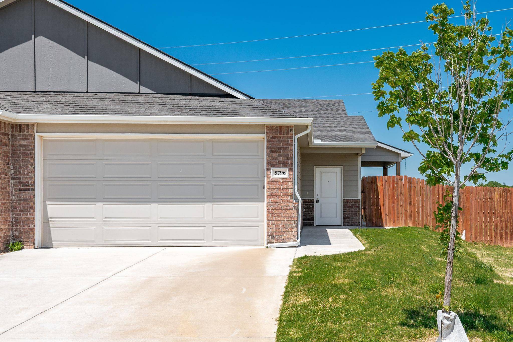 5794 E Bristol Circle, Wichita, KS 67220