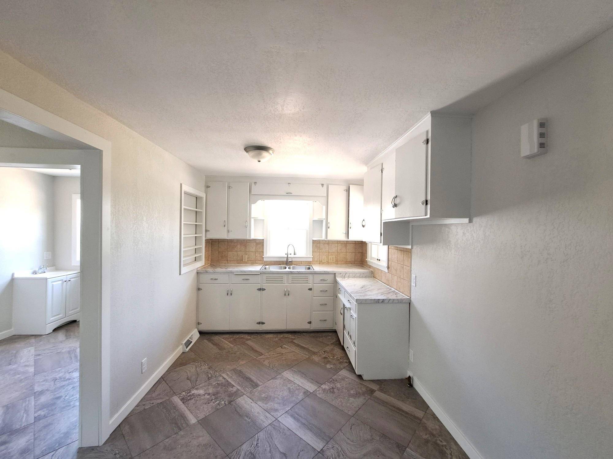 901 E 4th, Ellsworth, KS 67439