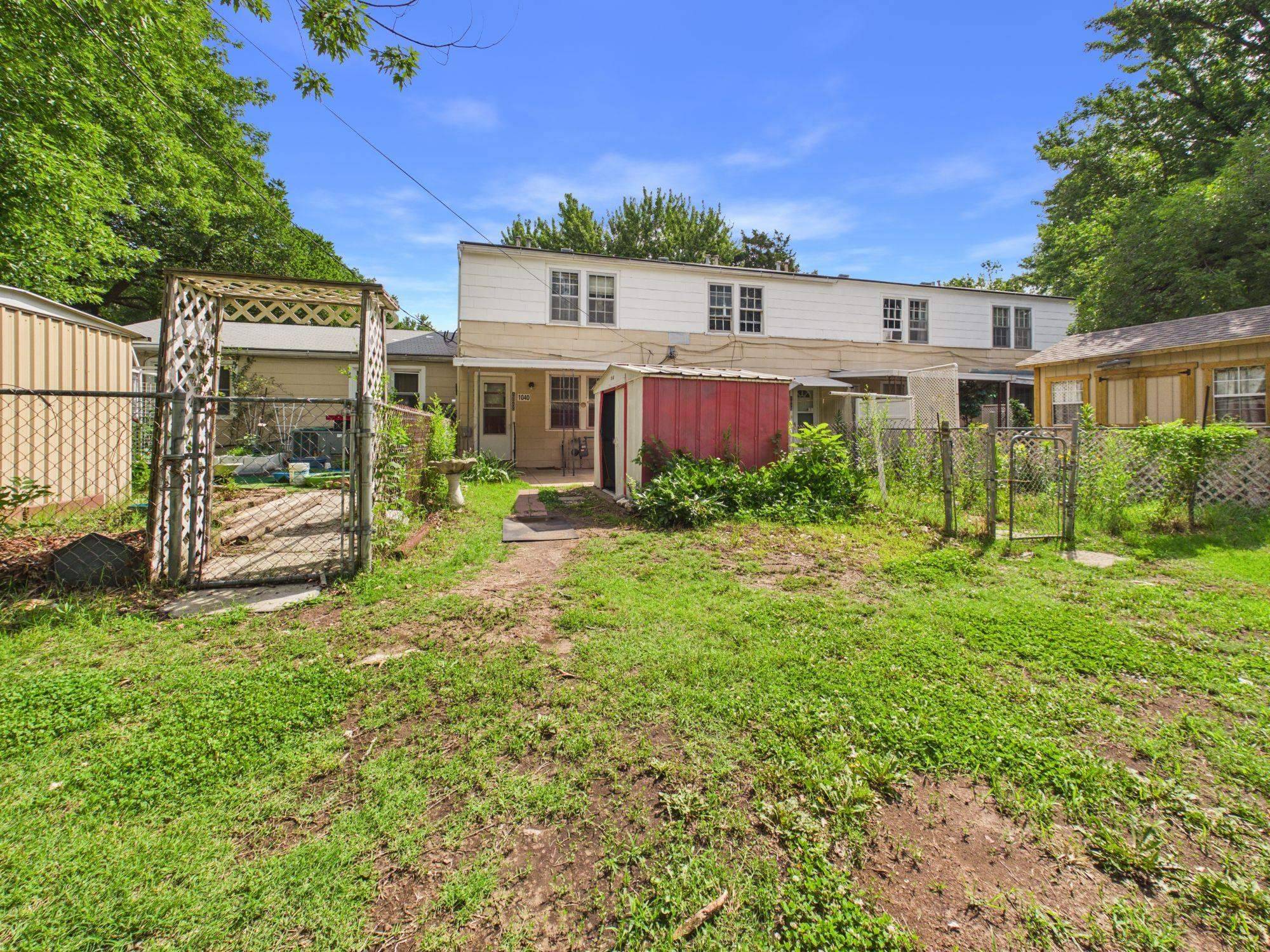 1040 S Pershing, Wichita, KS 67218