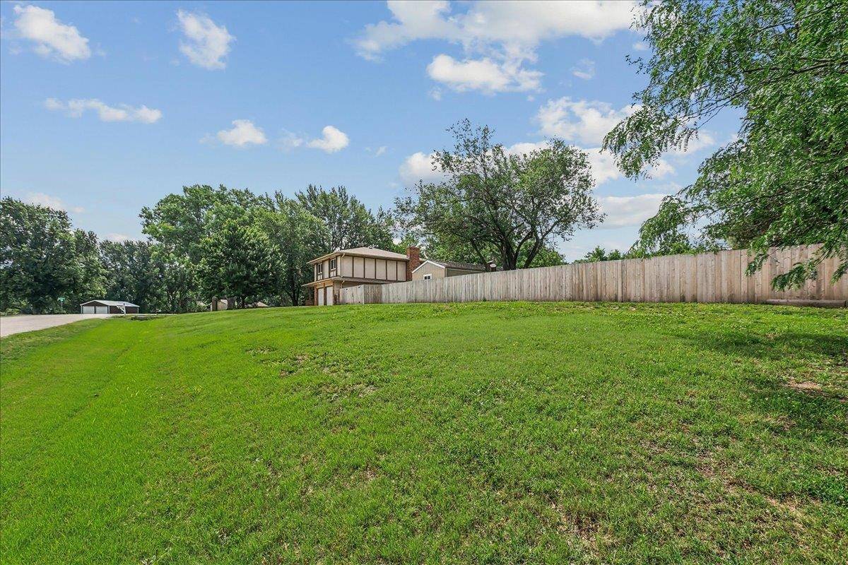 1113 E Springdale, Derby, KS 67037