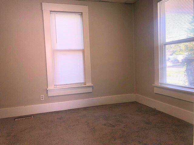 1933 S Palisade Ave., Wichita, KS 67213