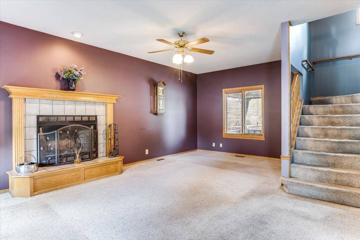 5359 S Stoneborough St, Wichita, KS 67217
