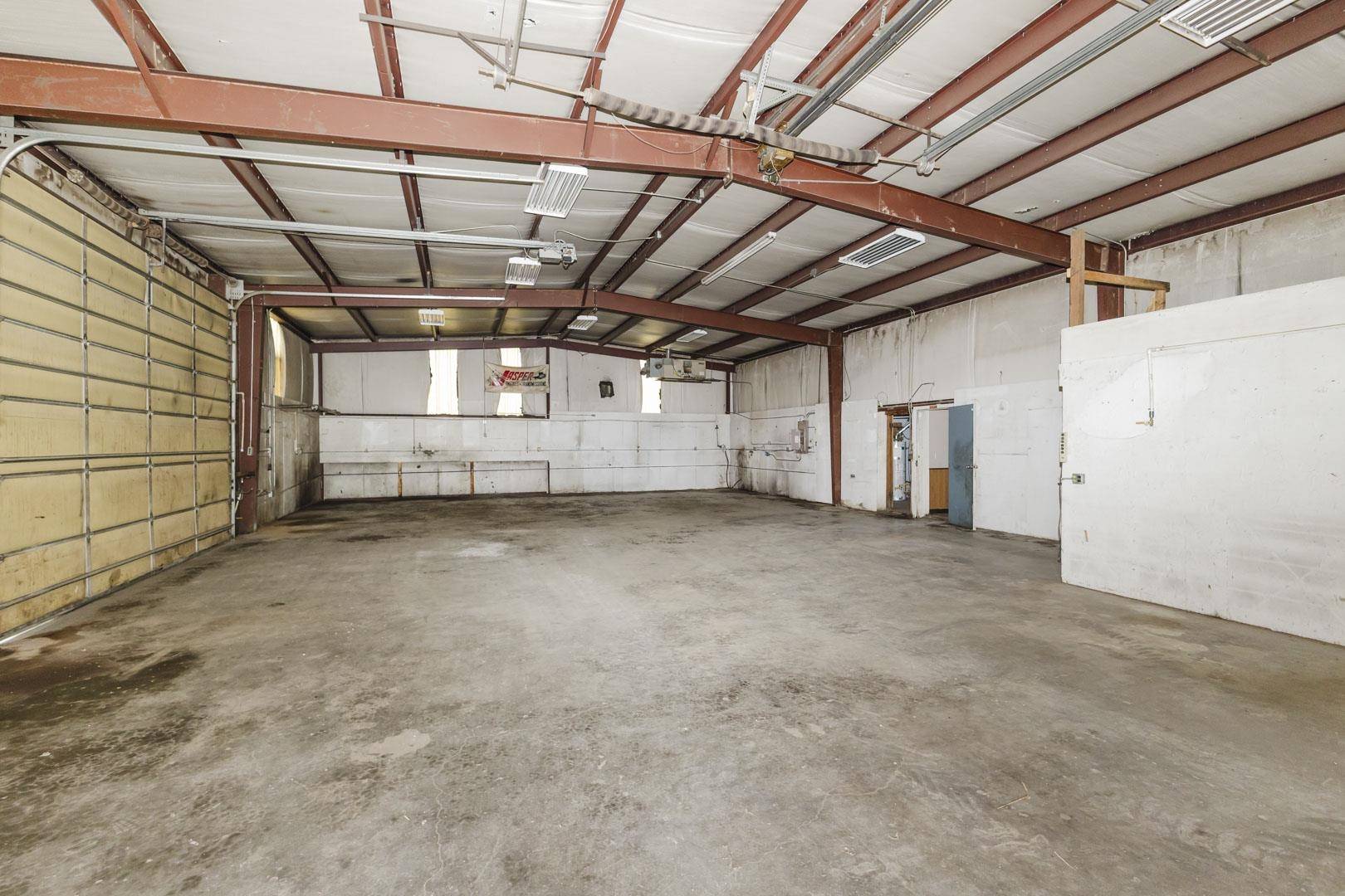 3315 E Central, Winfield, KS 67156