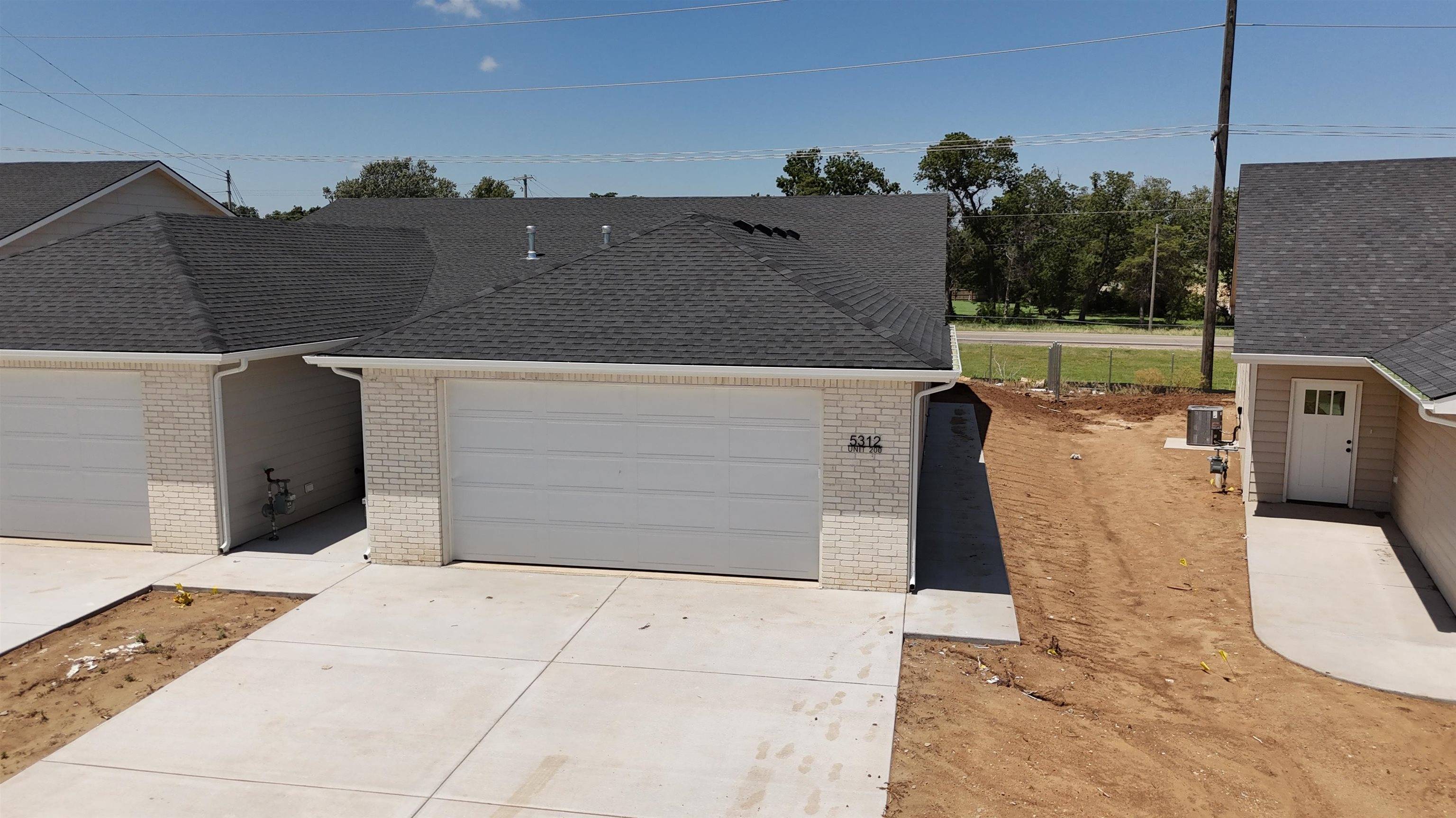5312 W Rolly St., Wichita, KS 67215