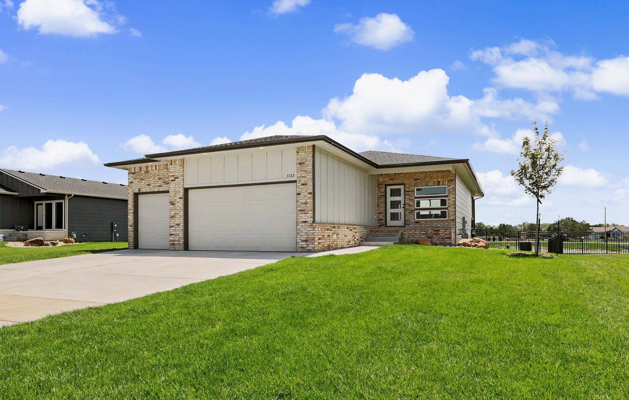 1133 W Trek Cir, Goddard, KS 67052