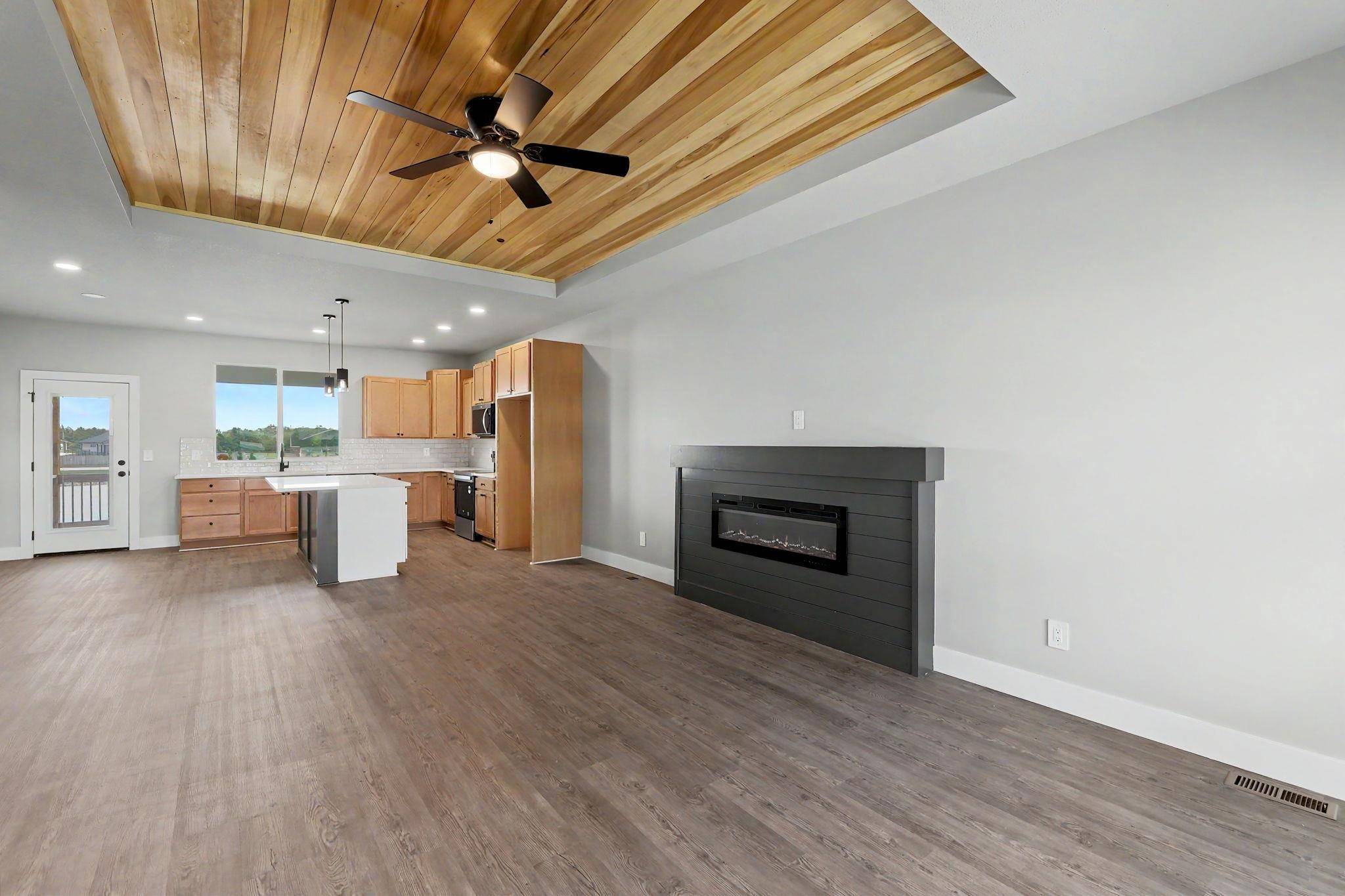 1133 W Trek Cir, Goddard, KS 67052