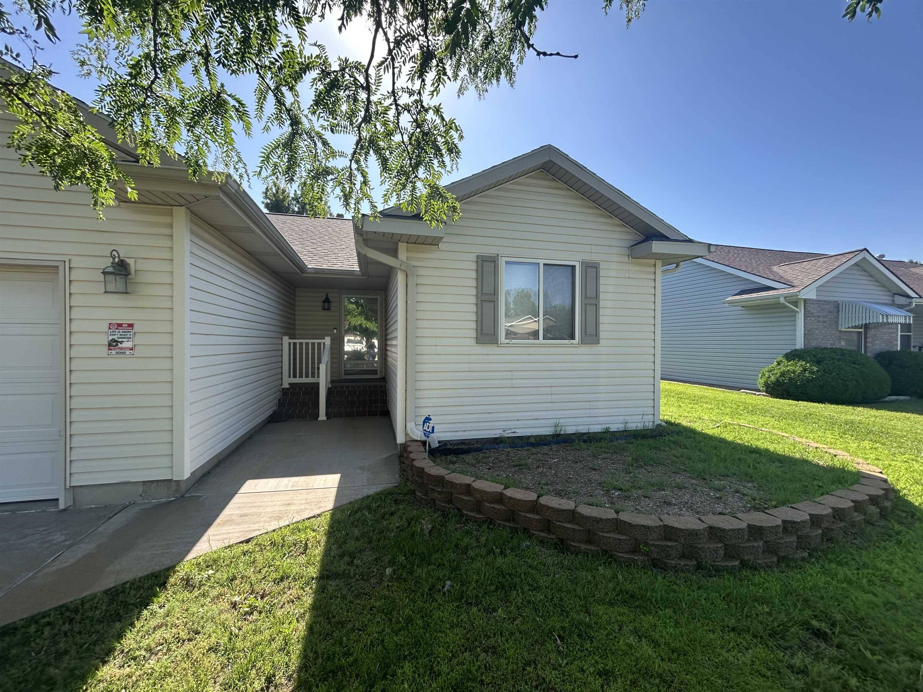 3306 Amanda St, Hutchinson, KS 67502