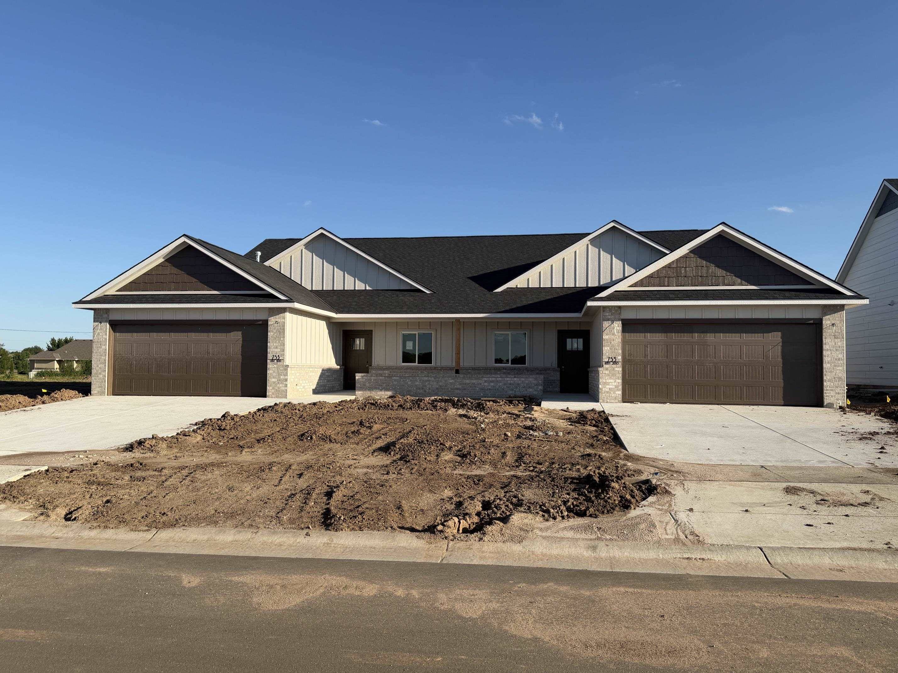 753 N Wheatland St Unit 100, Wichita, KS 67235