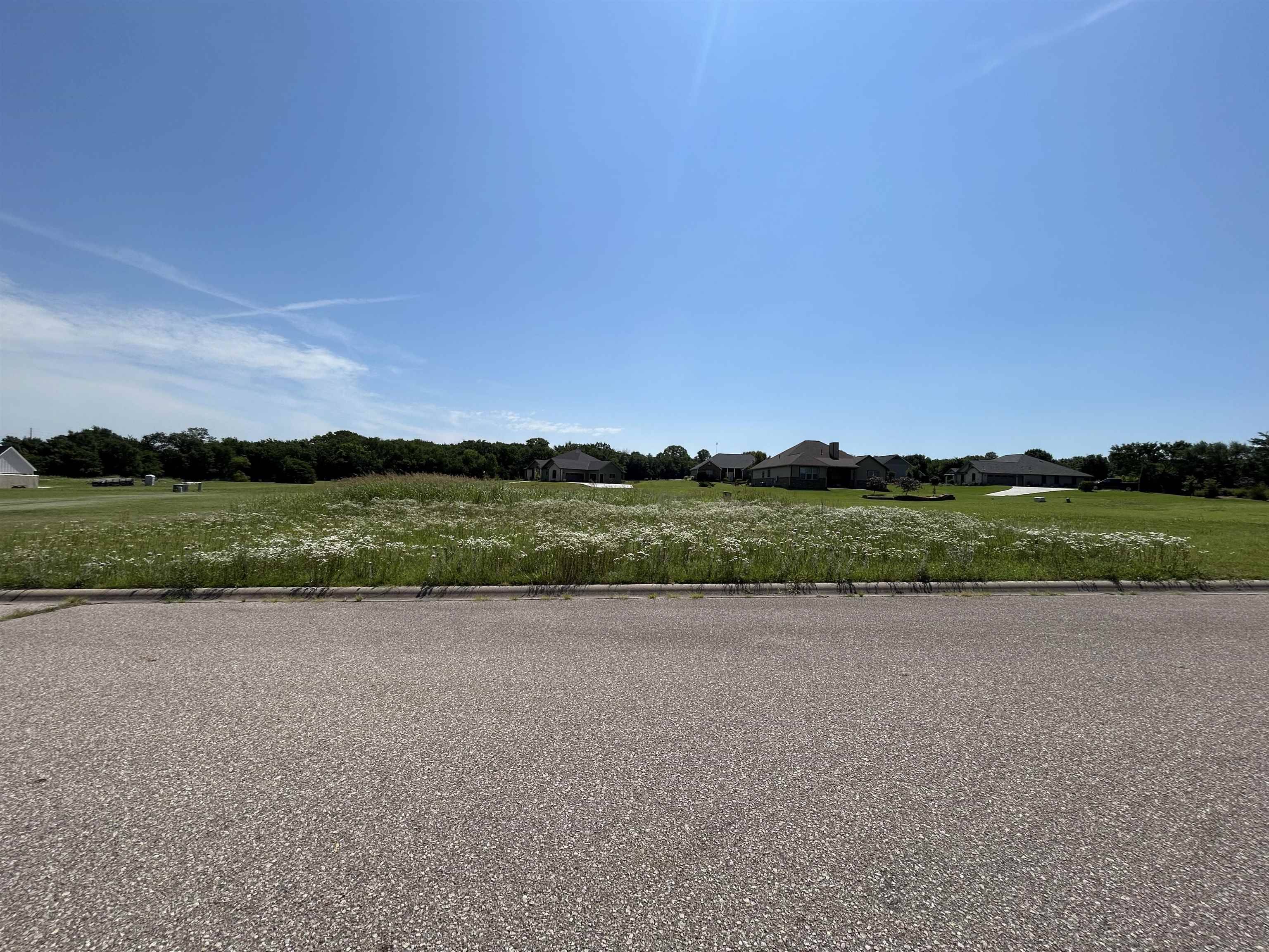 Lot 2 Block 4 Country CLB EST 1-Replat, Arkansas City, KS 67005