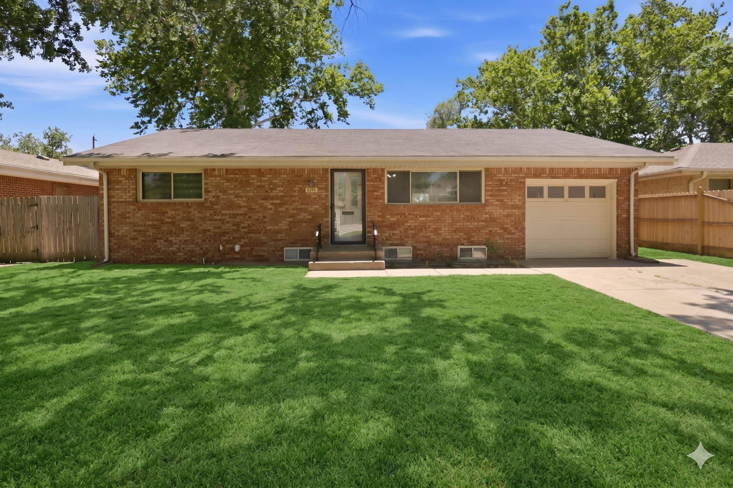 2215 E Stafford St, Wichita, KS 67211