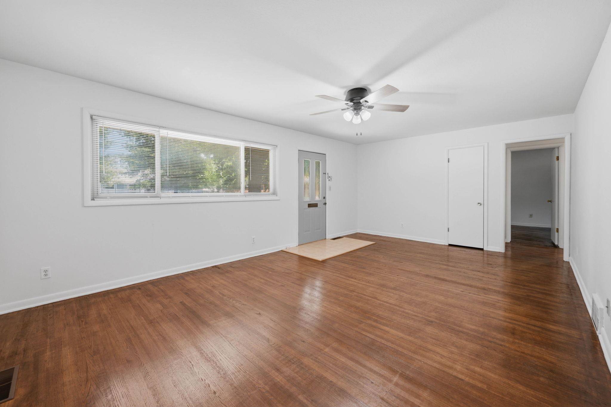 2215 E Stafford St, Wichita, KS 67211