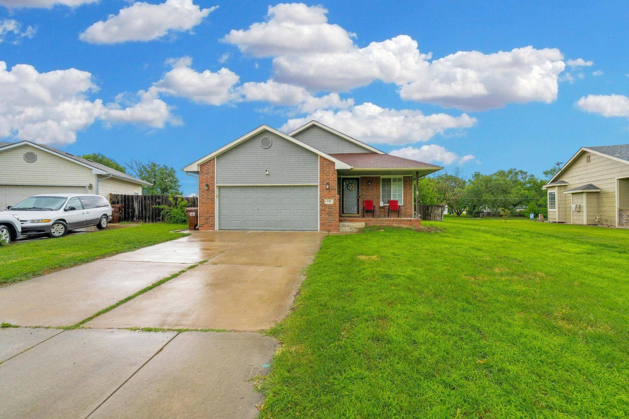 130 S Marlen, Haysville, KS 67060