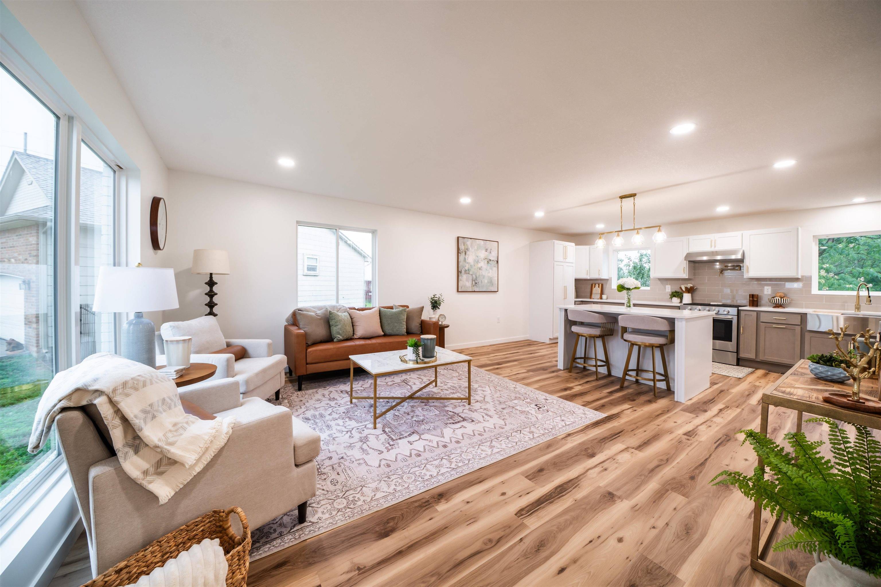 9501 E Stafford Ct, Wichita, KS 67207
