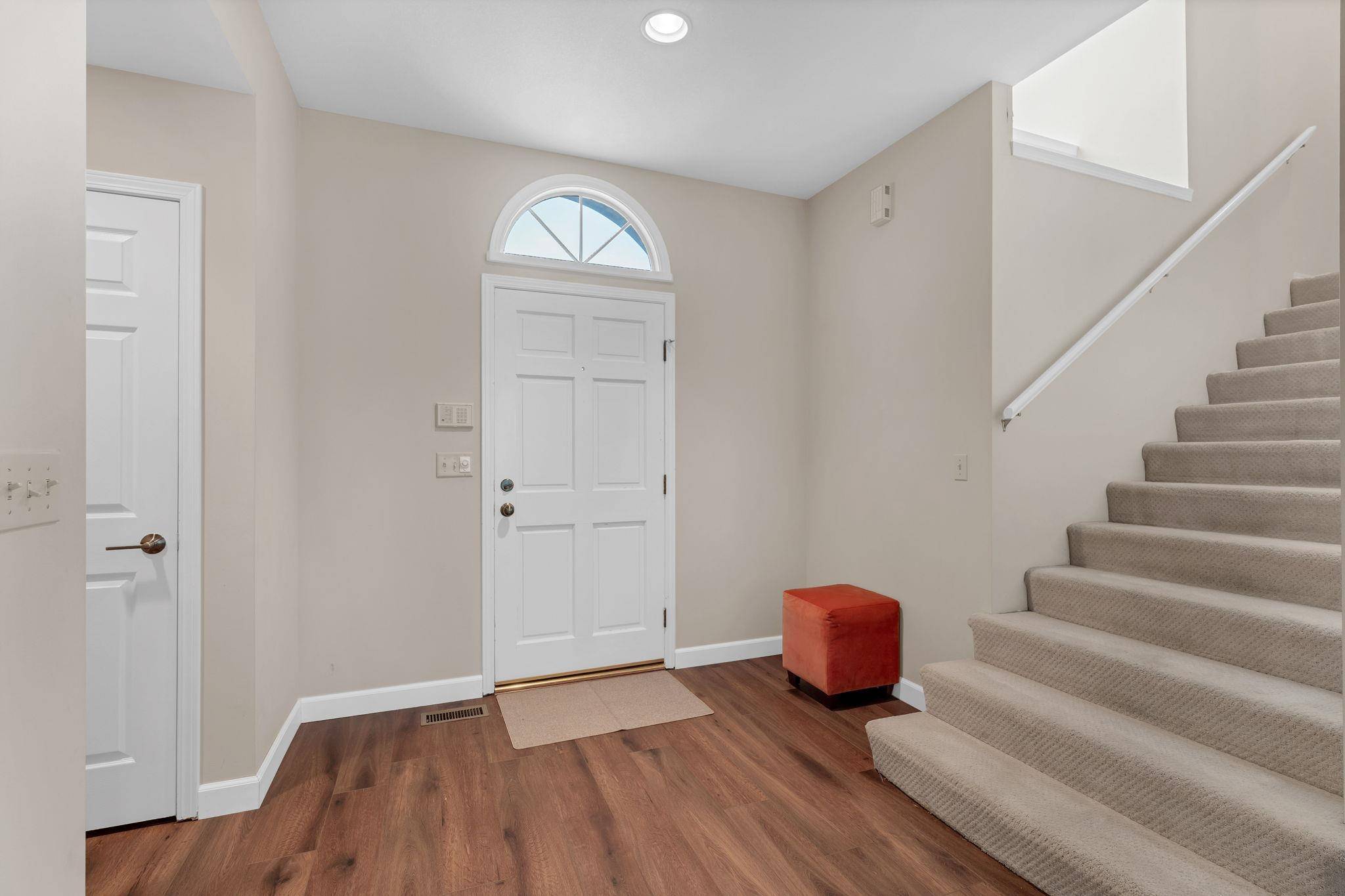 8909 E Bradford Circle, Wichita, KS 67206