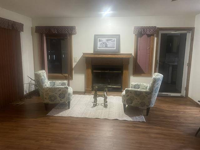 1037 N Lakewind, Wichita, KS 67212