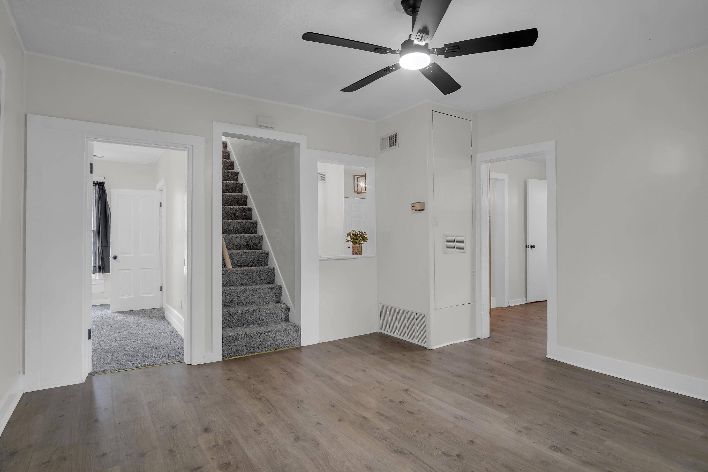 209 E Amos, Hesston, KS 67062