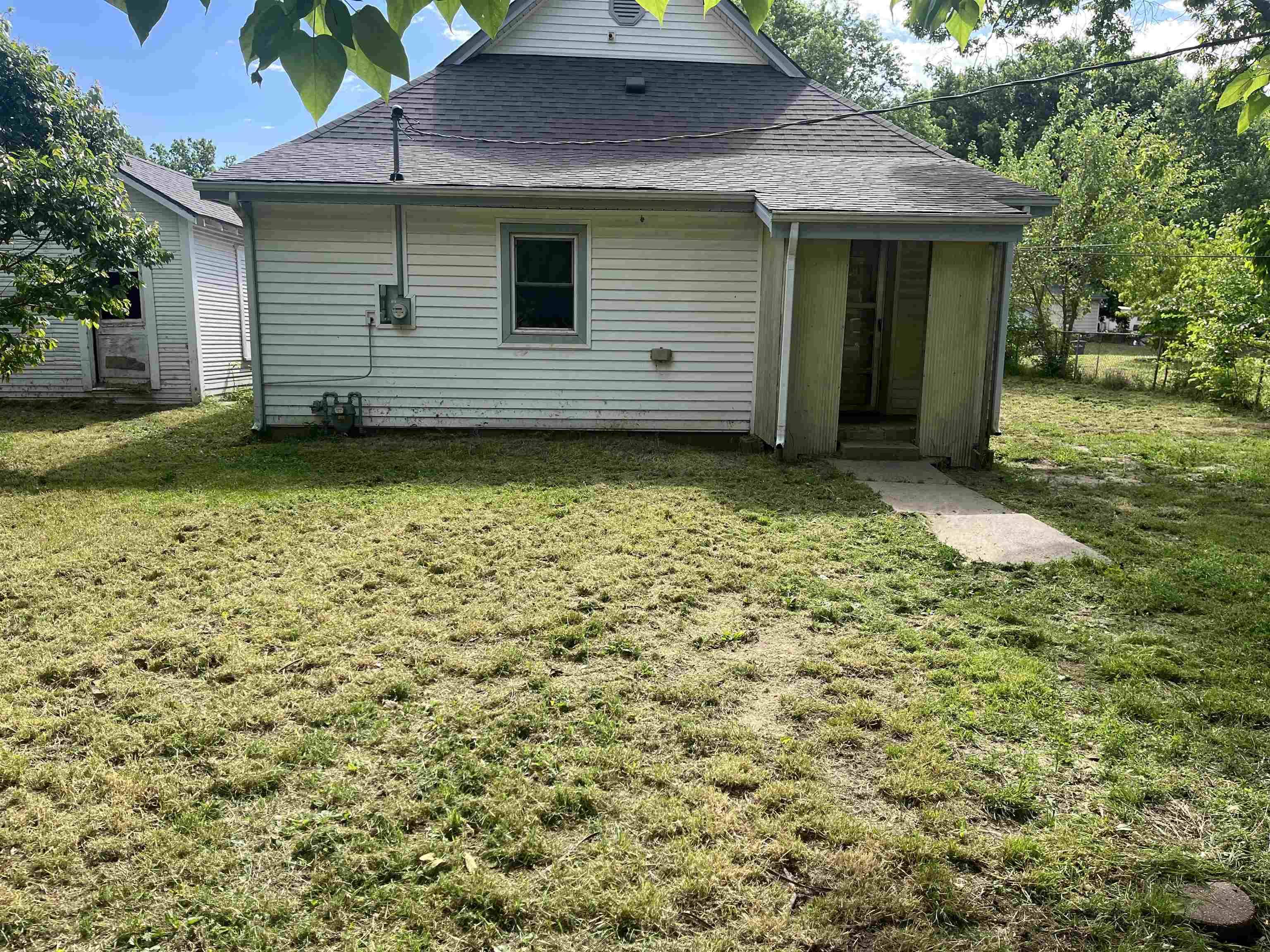 1509 N 2nd, Arkansas City, KS 67005