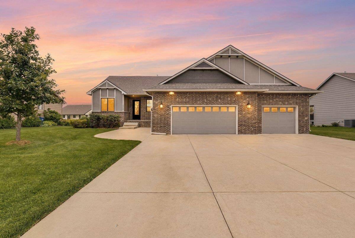 3513 N Bluestem, Rose Hill, KS 67133
