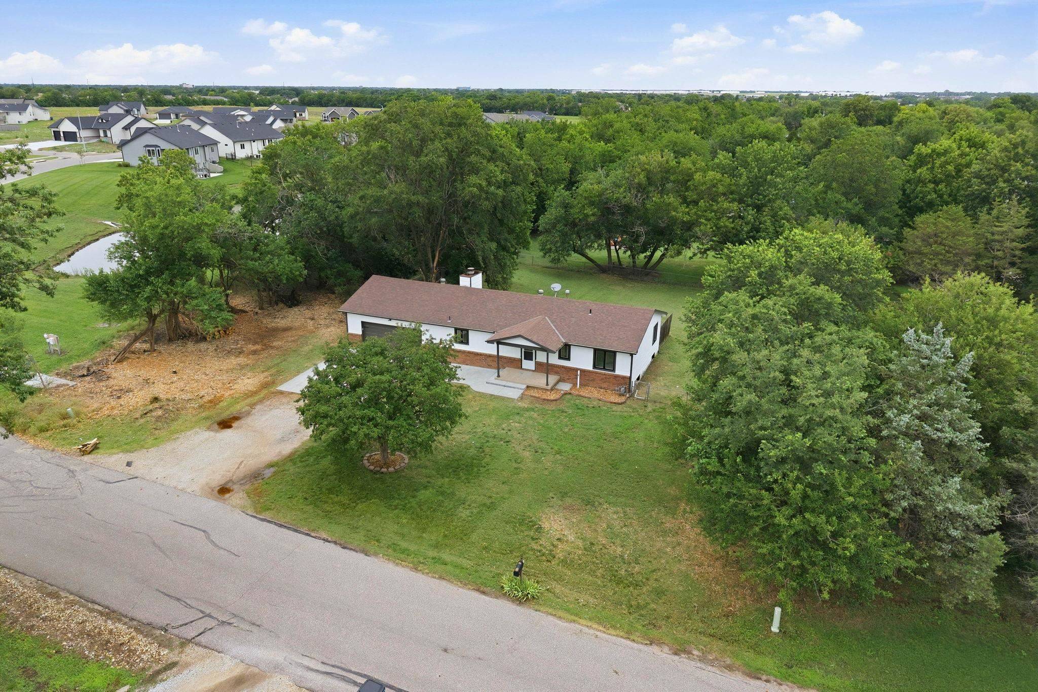 10800 E Kinkaid Ave, Wichita, KS 67207