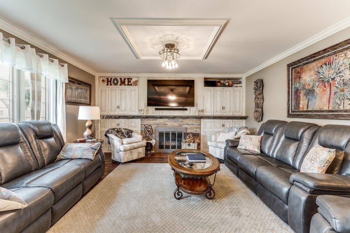 321 E Main Street, Sterling, KS 67579