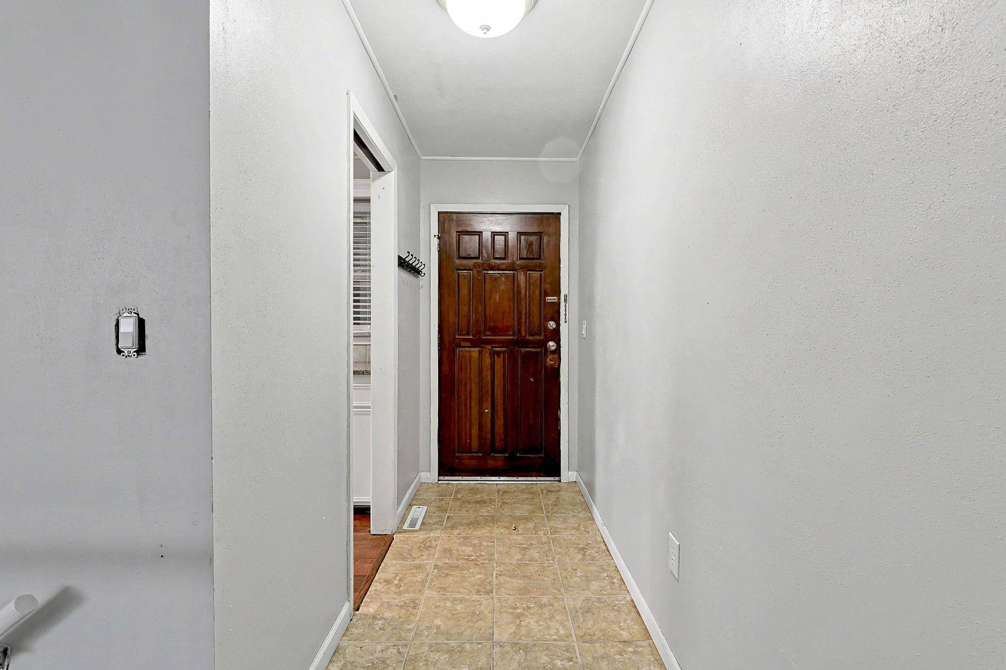 9320 E Barron Cir, Wichita, KS 67207