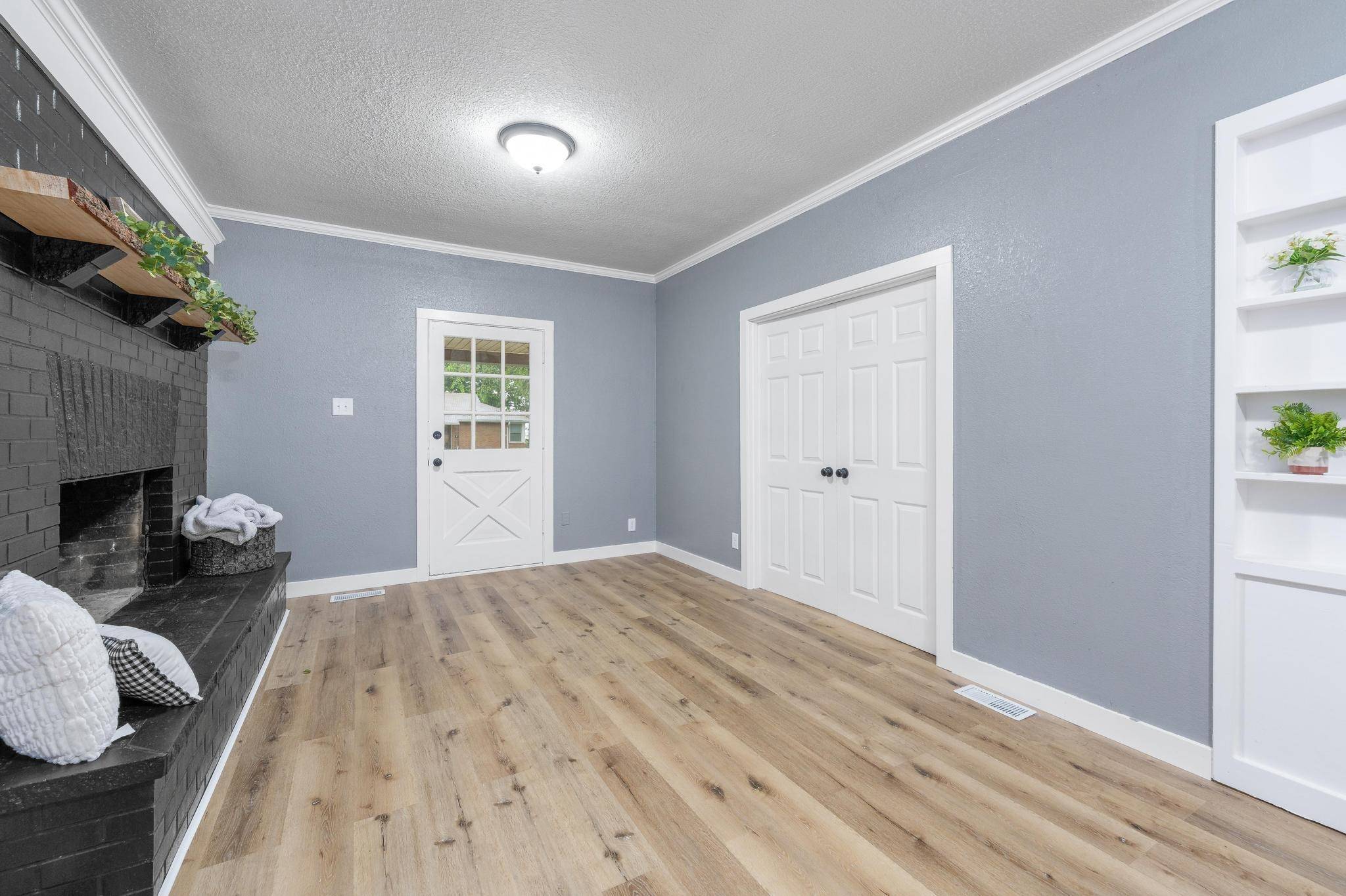 407 N Lincoln, Belle Plaine, KS 67013
